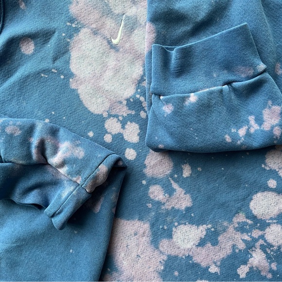 Vintage pre -bleached Nike sweatshirt - Picture 6 of 6